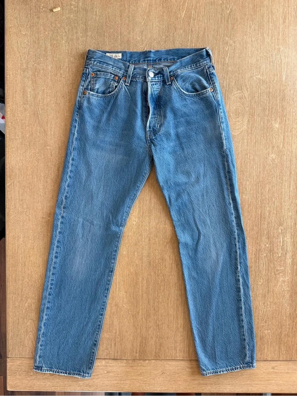 Levi’s 501 Original Fit Jeans Men’s W29 L30 Medium Wash Button Fly Straight Leg
